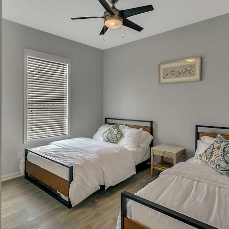 Appartamento New 3/2 Duplex Minutes From Heart Of Tampa -Unit B Esterno foto