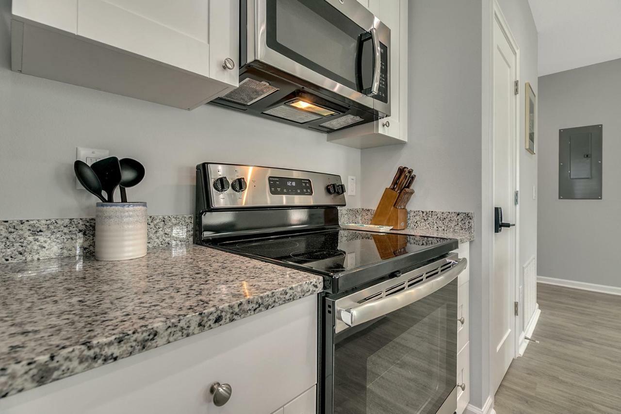 Appartamento New 3/2 Duplex Minutes From Heart Of Tampa -Unit B Esterno foto