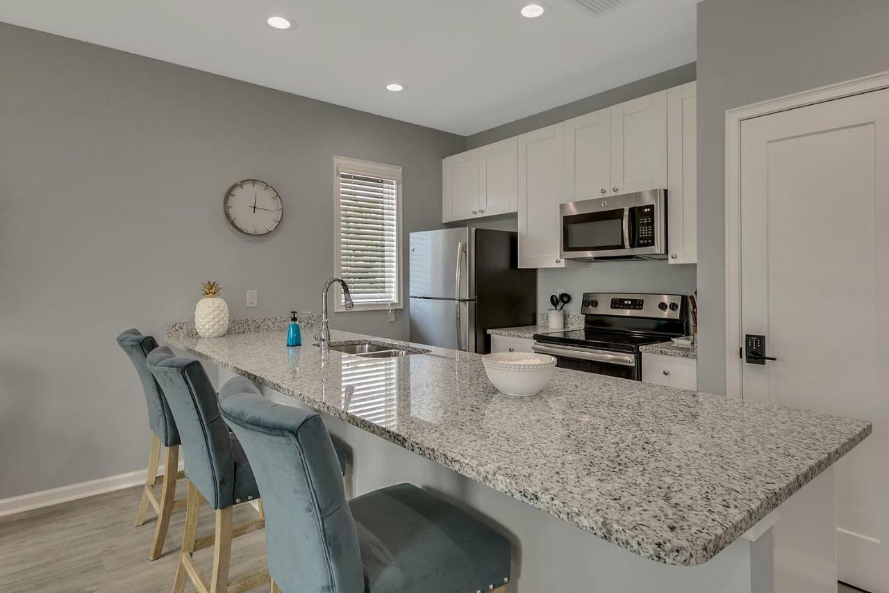 Appartamento New 3/2 Duplex Minutes From Heart Of Tampa -Unit B Esterno foto