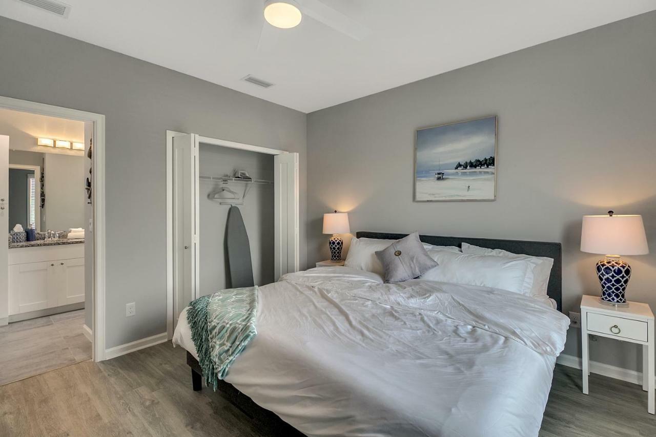 Appartamento New 3/2 Duplex Minutes From Heart Of Tampa -Unit B Esterno foto