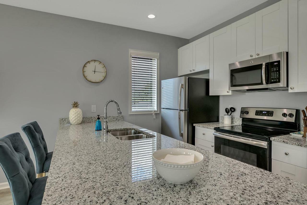 Appartamento New 3/2 Duplex Minutes From Heart Of Tampa -Unit B Esterno foto