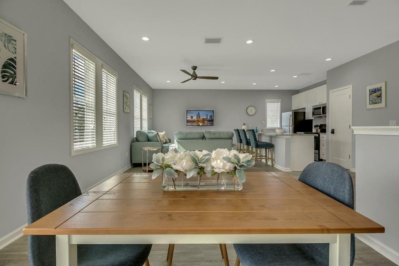 Appartamento New 3/2 Duplex Minutes From Heart Of Tampa -Unit B Esterno foto