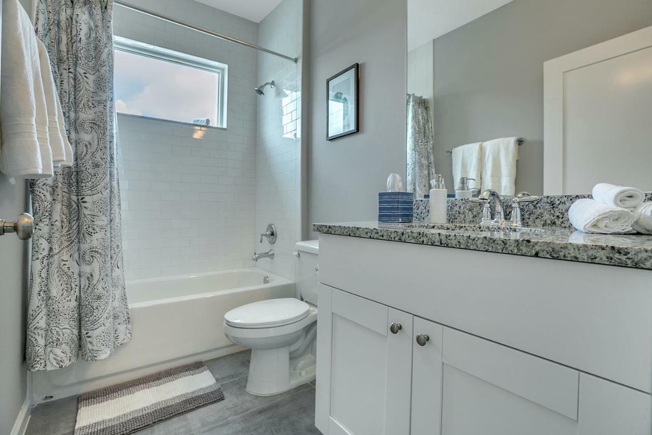 Appartamento New 3/2 Duplex Minutes From Heart Of Tampa -Unit B Esterno foto